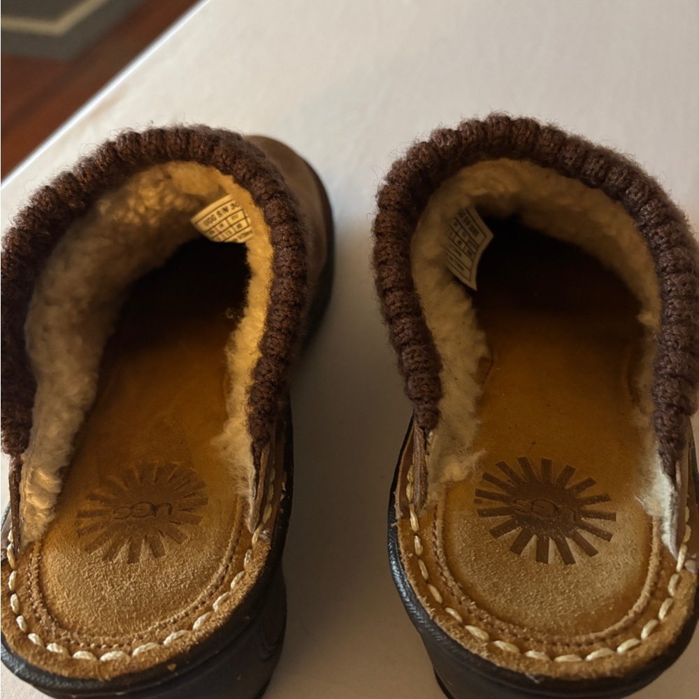 UGG Brown Leather Clog Mules with Knit Collar - Picture 5 of 7